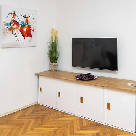 Daloro Apartment *